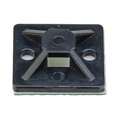 Montaje-Sujetador Adhesivo STRONGHOLD de 4 Vías de 1" x 1" x 1/4", Color Negro,  Nylon 6.6 Retardante de Llamas V-2, Paquete de 100pz
